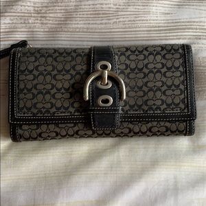 Coach wallet